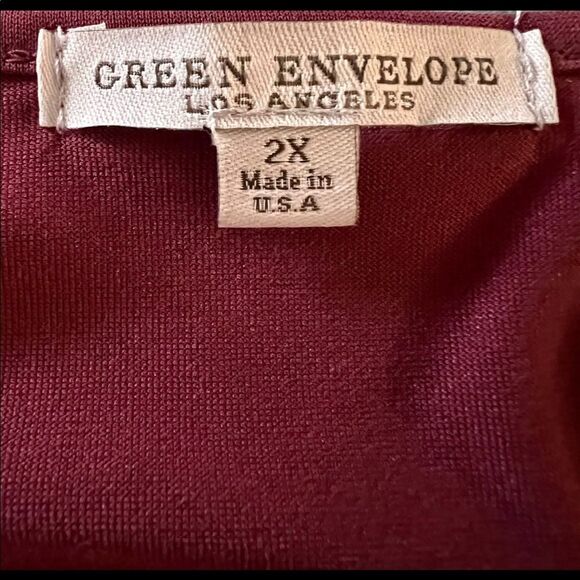 Green Envelope Los Angeles Blouse - Picture 4 of 5